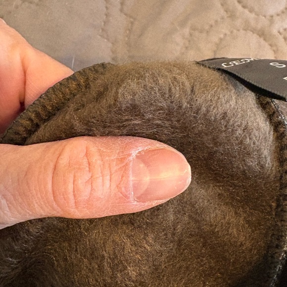 Women’s Gray Capri Plaid Pants - Picture 5 of 6